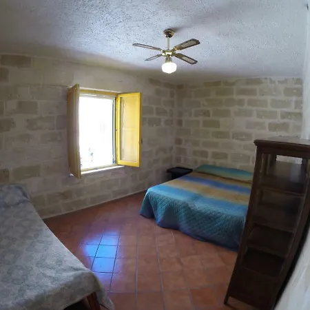 Le Mura Di Tufo Apartment Favignana